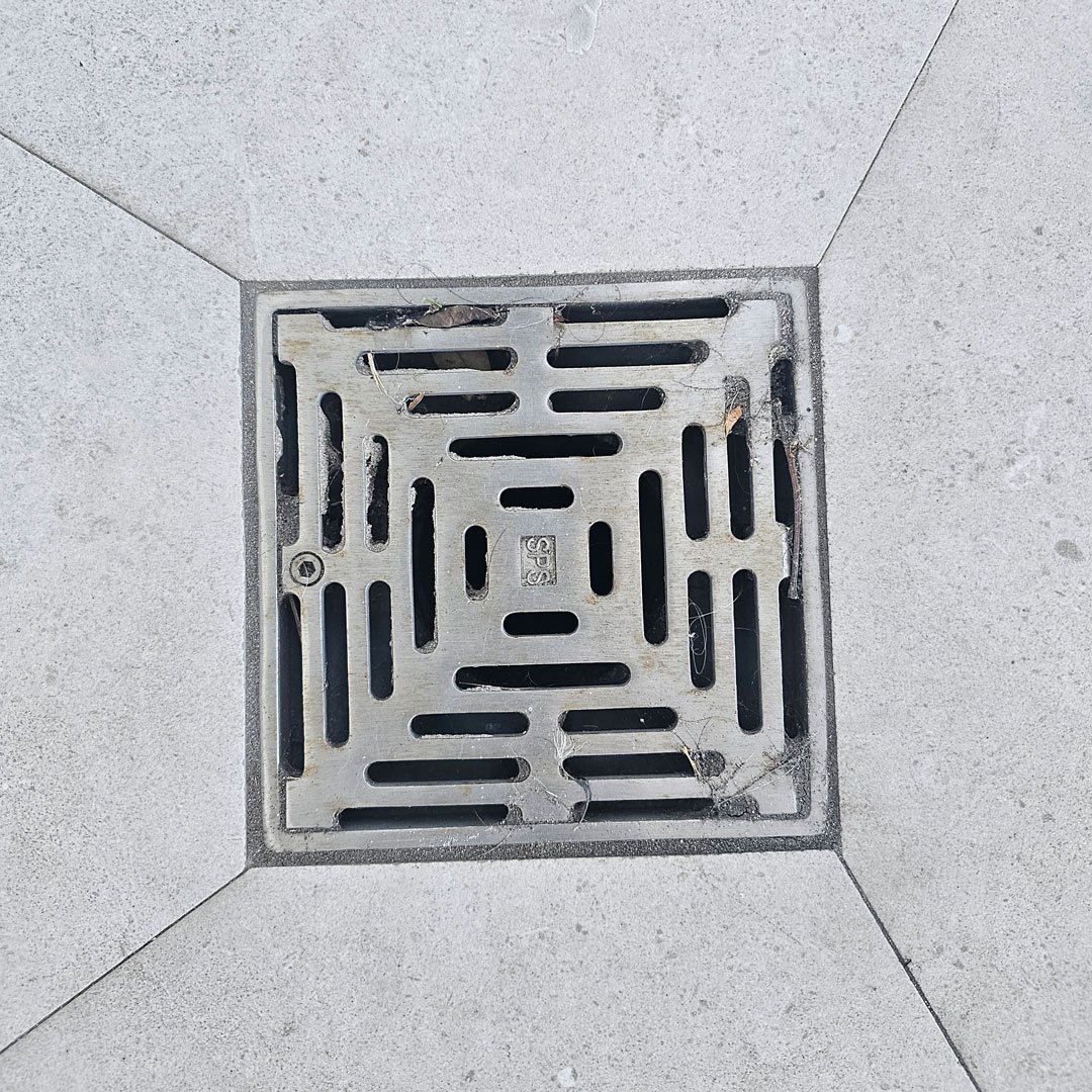 drain-cover-flush-out-before