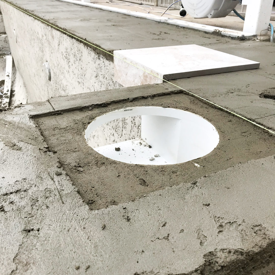 recess-aroung-the-skimmer recess-aroung-the-skimmer